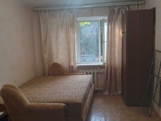 Сдам свою комнату в коммуне // Варненская 10-А Одеса