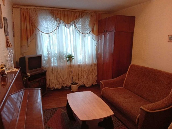 Здам кімнату у 2-кімнатній квартирі, Виноградар, Свободи для 1 людини - фото 1