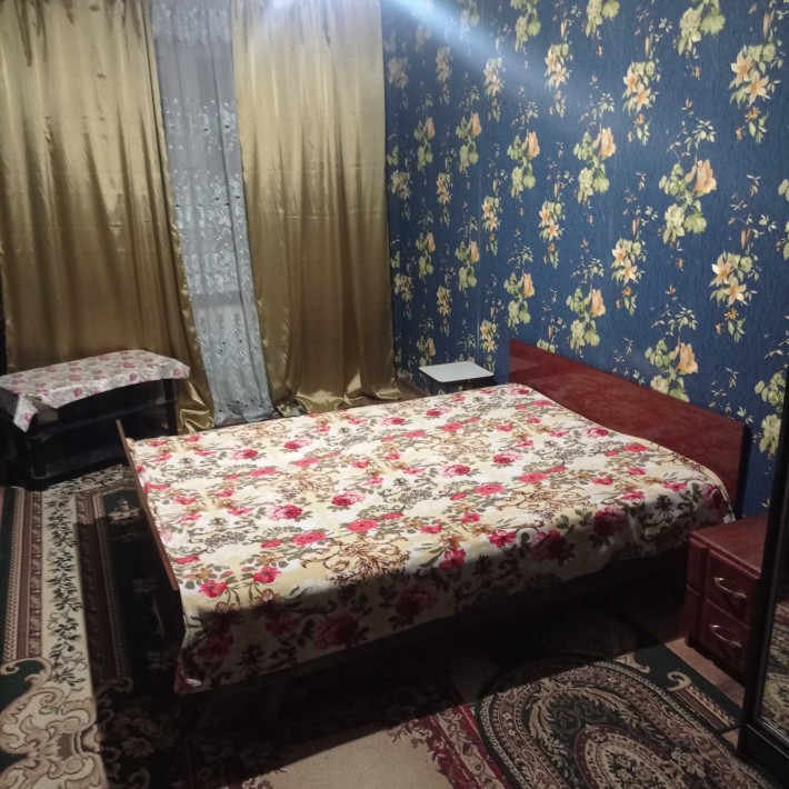 Сдам для 1-го человека хорошую комнату с хозяйкой на Черемушках - фото 1