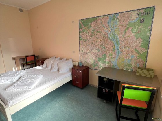 Знижка! Окрема кімната біля метро Либідська.Перший поверх-безпека !!! Київ