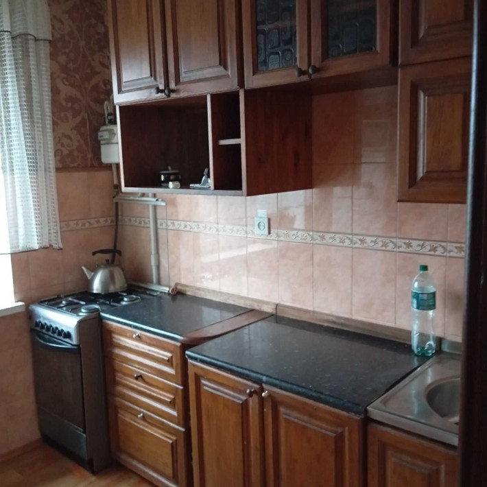 сдам кімнату дівчині або Xлопцю - фото 1