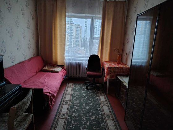 Йорданська .5 метро Оболонь . Здам кімнату в 3 кімнатній квартирі. Київ