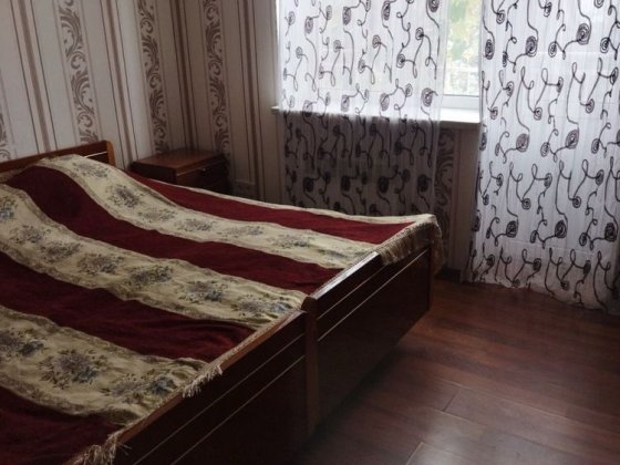 Здається кімната, в приватному будинку на Осокорках. Київ