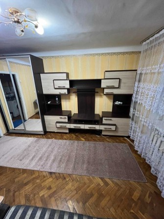 Оренда кімнати в гуртожитку - фото 1