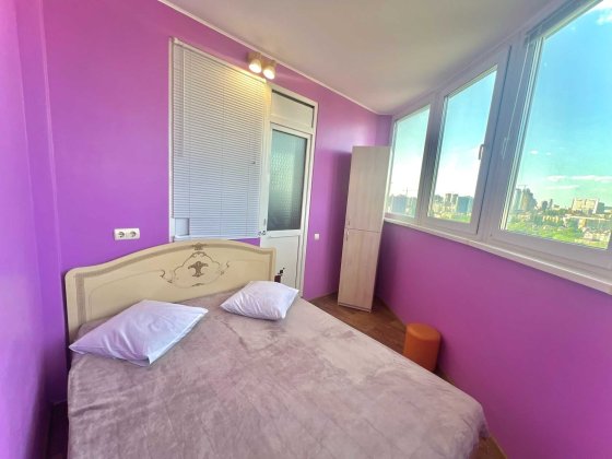 Кімната з усіма зручностями біля метро, Саперно-Слобідська Киев