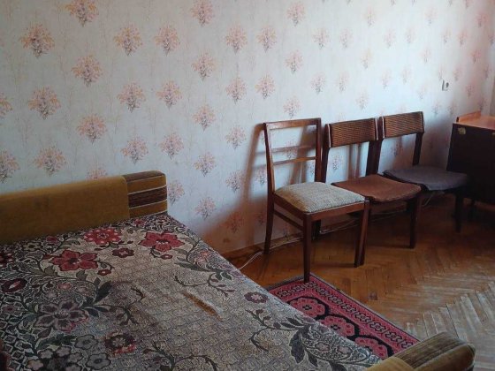 Сдам кімнату Святошинський р-н вул Наумова 37 Київ