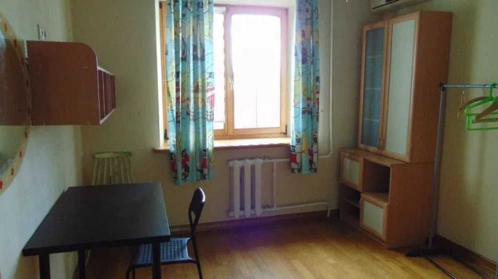 Сдаётся комната для порядочной девушки - фото 1