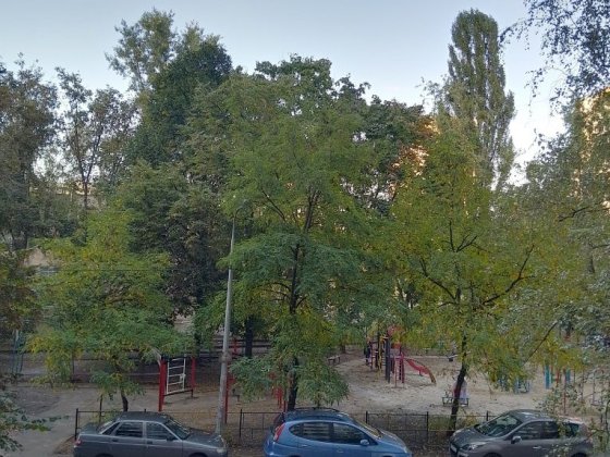 Недорого сдам койко- место мужчине/парню.  Виноградарь. Киев