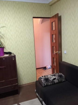 Сдам комнату в  2-комн,квартире по ул,Карбышева м.Черниговская - фото 1