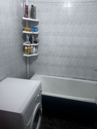 Сдам комнату без хозяев для девушки М Минская - фото 1