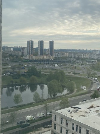 Сдам комнату БЕЗ КОМИССИИ Троещина левобережная и Петровка 10мин - фото 1