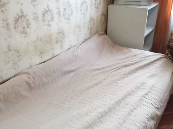 кімната вишгородська угол мукачівська газплита 3 поверх дівчині, жінці Киев