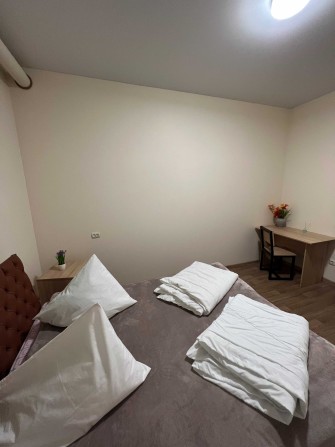 Затишна кімната Голосіївський район — довгострокова оренда/подобова - фото 1