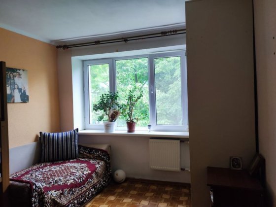 Здам кімнату в комуні Корсунці