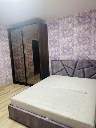 Сдам дом в коттеджном городке Голубые озера - фото 1