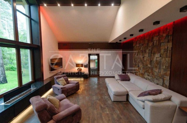 2 пов будинок 240м2/ 0.5 га/4 кімн у с. Гостомель, за 5 км від Києва - фото 1