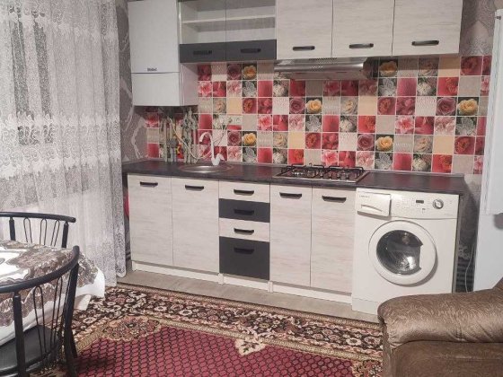 Оренда будинку, можна  на дві сім'ї Самар