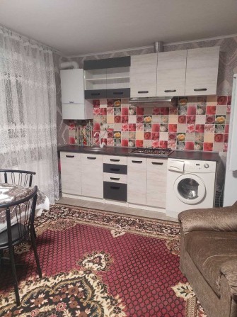 Оренда будинку, можна  на дві сім'ї - фото 1