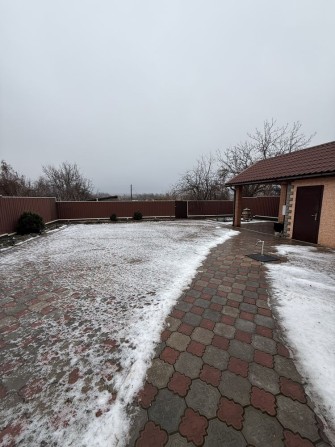 Сдам дом на длительный срок до 4 человек. - фото 1