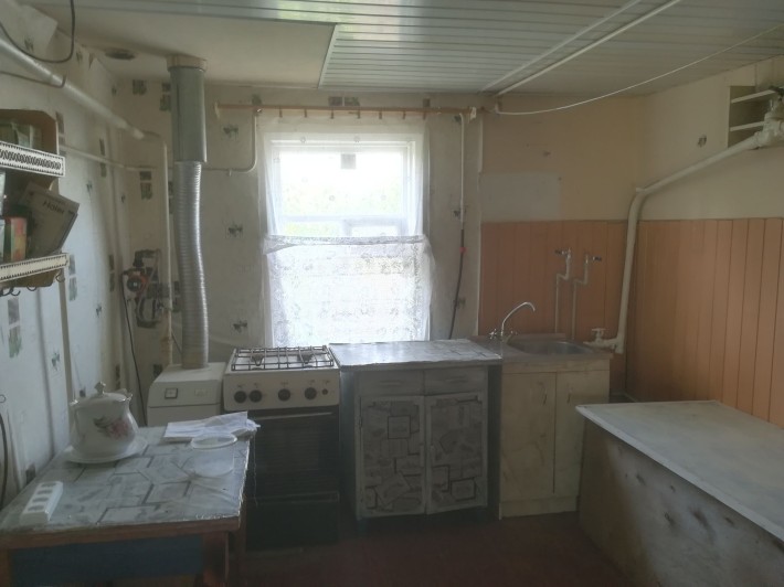 Будинок біля річки - фото 1