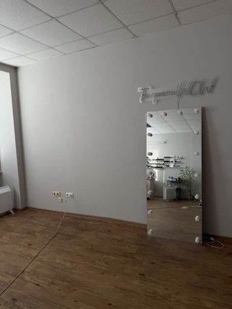 Здам в оренду місце в кабінеті - фото 1