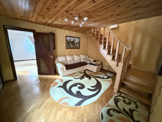 Будинок 4 кім, біля ж/д вокзалу Ровно