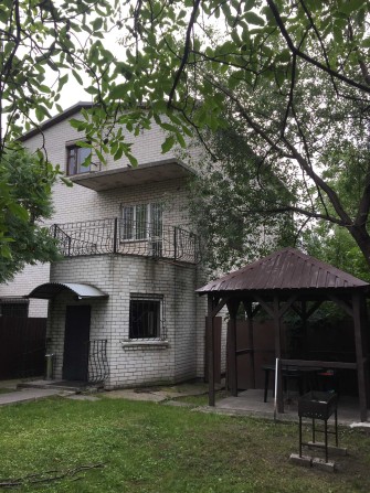 Оренда будинку 320м, Солом"янка, пр. Лобановського, пров. Караїмський - фото 1