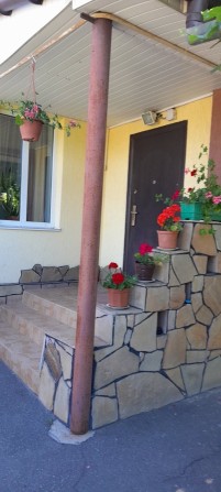 ВЛАСНИК. Здам частину будинку з окремим входом та всіма зручностями - фото 1