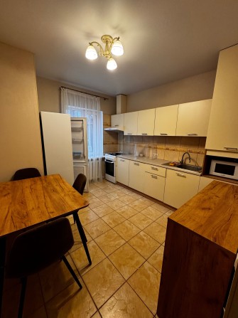 Оренда будинку на вул Пирогова - фото 1