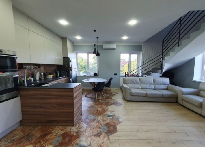 Дуплекс, Садовая 59, 2 уровня, 100м2, метро Славутич 2,5км - фото 1