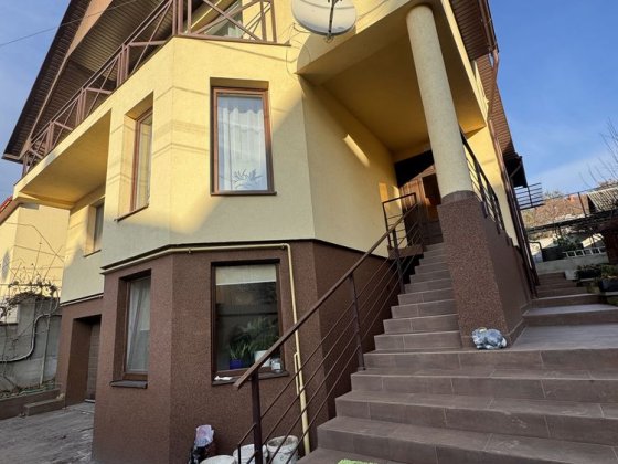 Оренда частини будинку. Червениця Ужгород