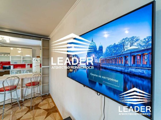 Сдам 2х.Поверховий Хороший будинок!ЧОТИРИ ОКРЕМІ КІМНАТИ!АГВ.Евро! Винница