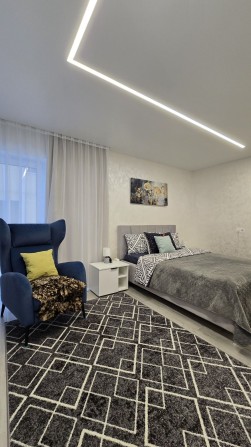 Сдам дом на Победе свет есть всегда новый ремонт - фото 1