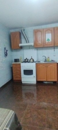 Оренда половини будинку  біля м . Академмістечко - фото 1