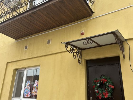 Оренда будинку в центрі на різні терміни