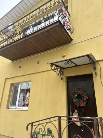 Оренда будинку в центрі на різні терміни - фото 1