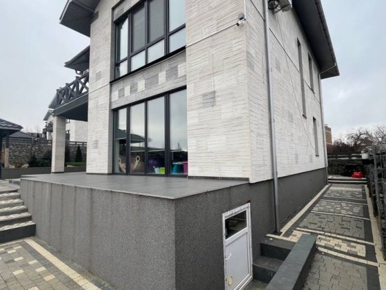 Аренда Люкс Дома 2 этажа - 5 комнат ( Большая Корениха ) ID-#146131 Миколаїв