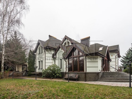 Оренда будинку Київ, Печерський район, вул. Добровольчих батальйонів Киев