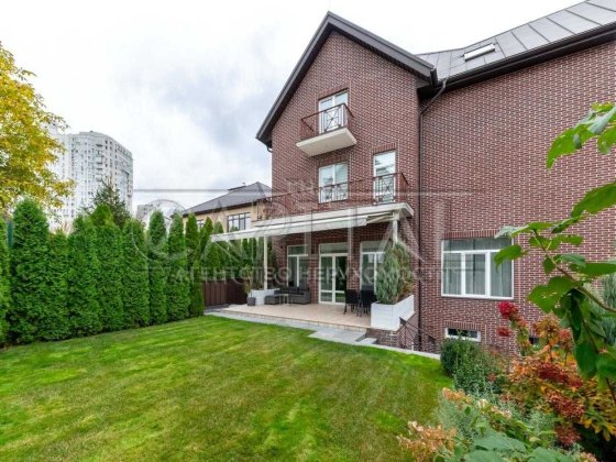 Оренда будинку з ліфтом Печерськ 420 м2 Киев