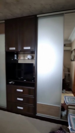 Сдам пол дома со всеми удобствами  Основа 6000 гр.торг - фото 1