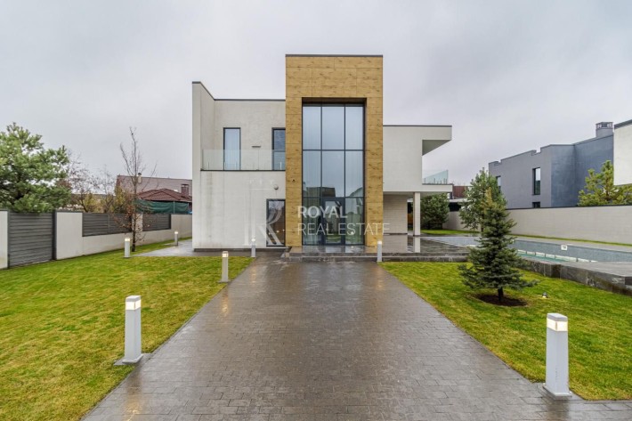 Оренда Будинок 5к 255м2 КМ Блакитна Лагуна Генератор Гардеробна Тераса - фото 1