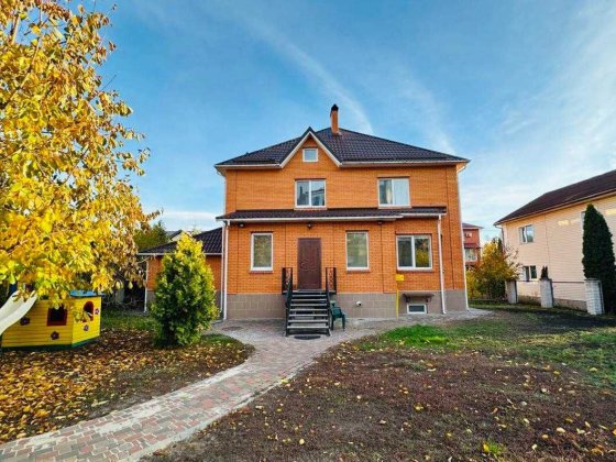 Оренда будинку для сім'ї під офіс дитячий садок школу Петропавлівська Борщагівка