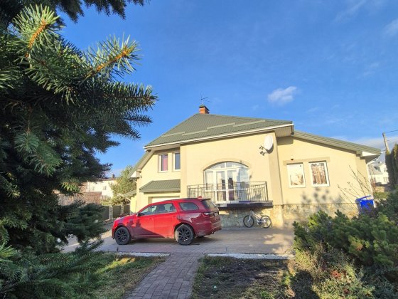 Оренда будинку Зимна Вода Зимна Вода