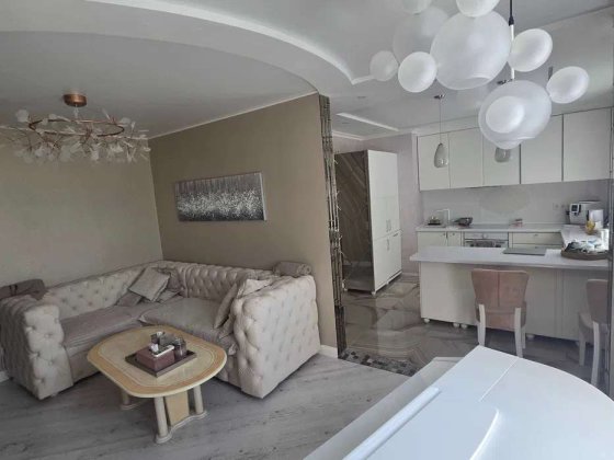 Продаж 2-кімнатної квартири вул.Здолбунівська 13 Киев