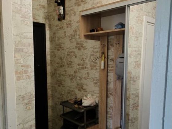 Сдам 3-х комнатную квартиру правый берег р-н Димитровского рынка Каменское