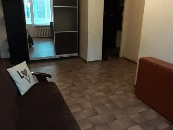 Сдам двухкомнатную квартиру на Днепрострое. Собственник Каменское