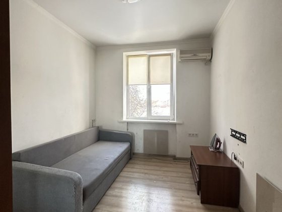 Оренда 2-кімн квартири, р-н Вокзалів Каменское