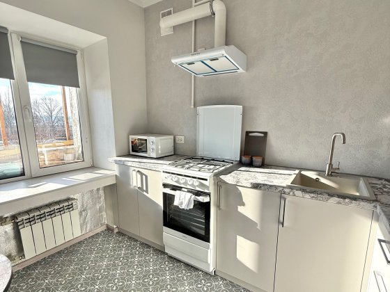 Оренда ВИДОВОЇ 2х кімнатної квартири на лівому березі міста Камʼянське Каменское