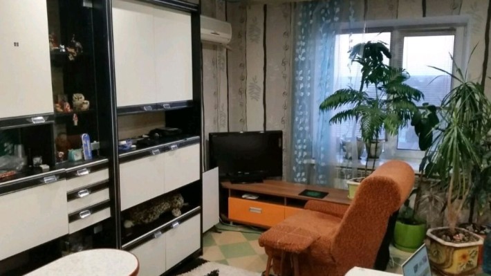 Сдам 1к комн комнатную 7000 Правый берег - фото 1