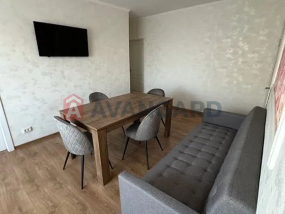 Оренда 3 х кімнатної квартири на Черемушках Каменское